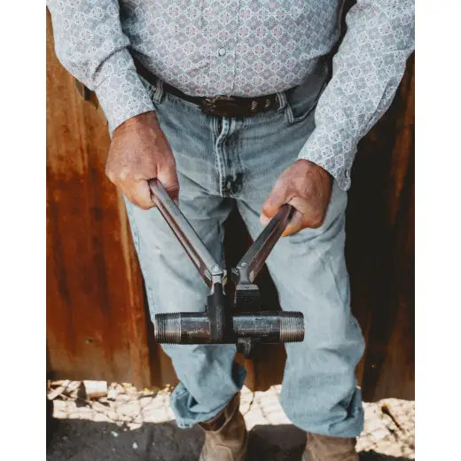 Samonastawny klucz przegubowy Pipe Vise Amigo XL Flex (do 1″)